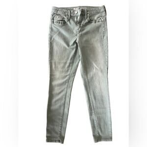 Massimo denim high rise skinny power stretch jeans sz 6R 28 waist light green